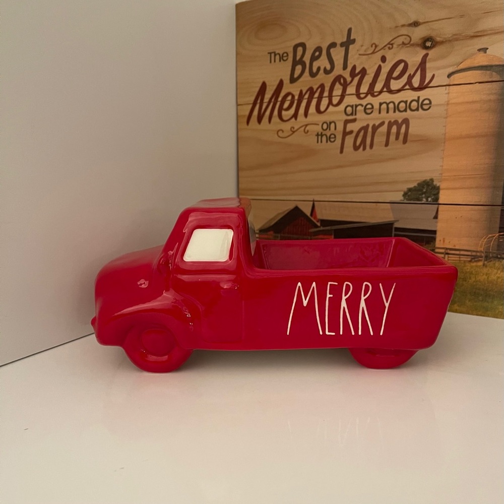 Rae Dunn Merry truck